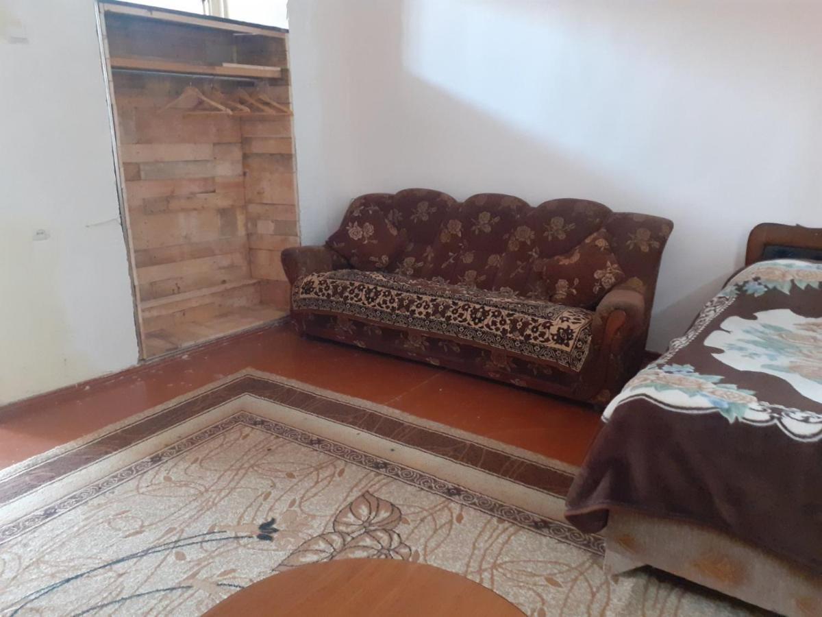 Tnak Kad Apartment Дилиян Екстериор снимка